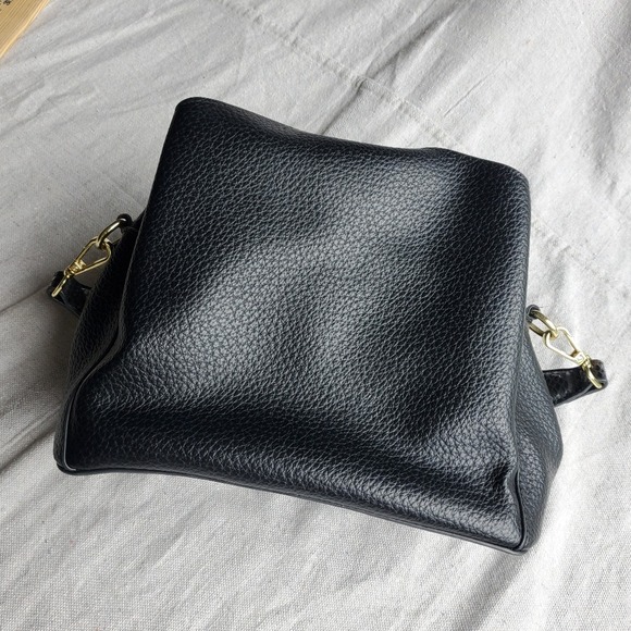 Sondra Roberts Squared Shoulder Bag Hand Bag Black Scale Detail On Strap - Picture 4 of 15